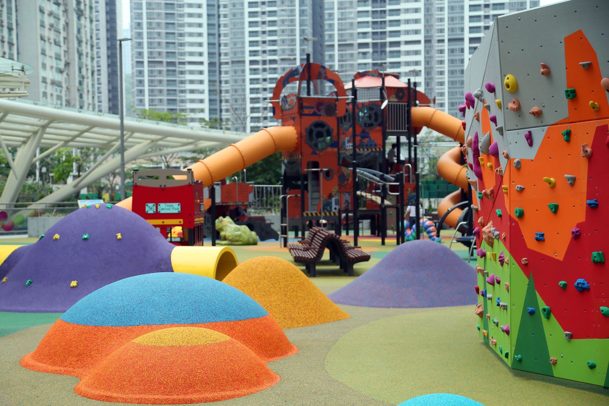 Children's Play Park - Urban Outdoor Playground